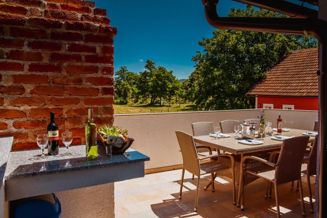 Apartments Sweet Home Otočac Εξωτερικό φωτογραφία
