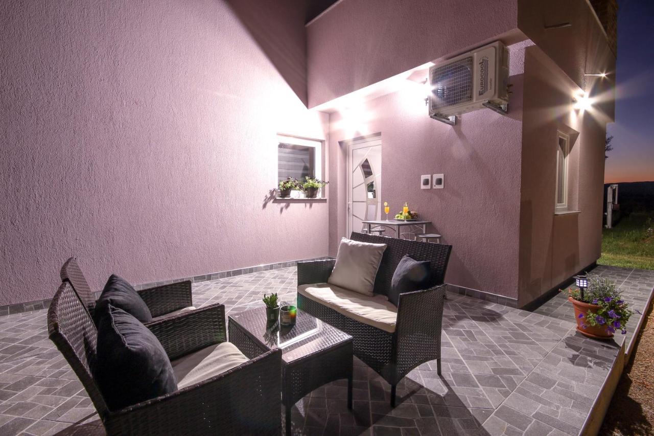 Apartments Sweet Home Otočac Εξωτερικό φωτογραφία