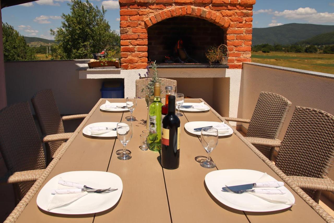 Apartments Sweet Home Otočac Εξωτερικό φωτογραφία