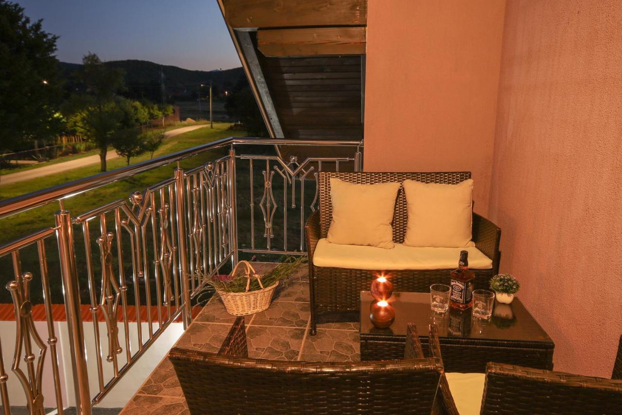 Apartments Sweet Home Otočac Εξωτερικό φωτογραφία